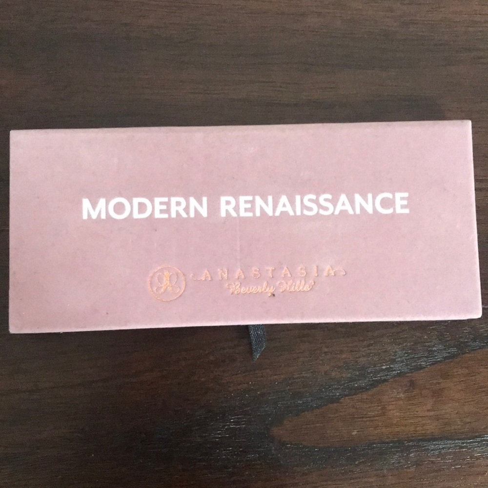 Anastasia Beverly Hills “Modern Renaissance”